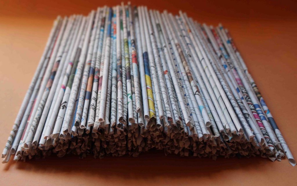 recycled-crafts-nepal-nepali -artisans-newspaper-rolls
