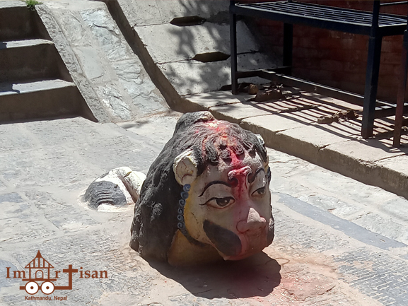 stone-lion-story-nepal