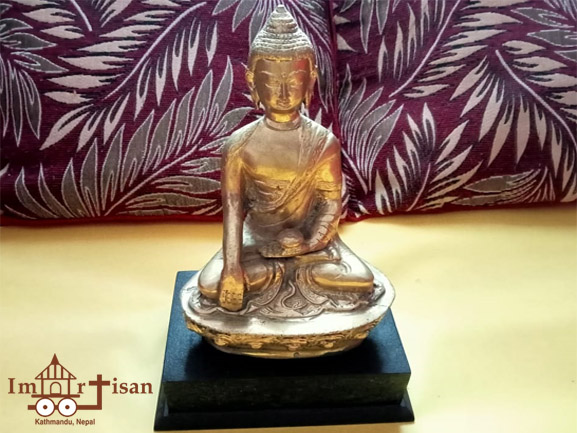 handicrafts-in-nepal-staues-metal-crafts