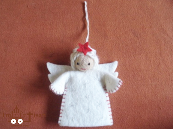felt-2D-angel-ornament-w-wings