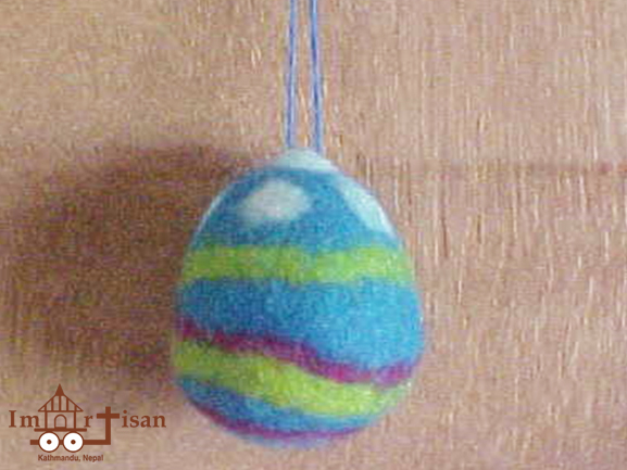 felt-ornament-ball-dots-stripe-design
