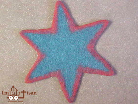 felt-star-place-mat